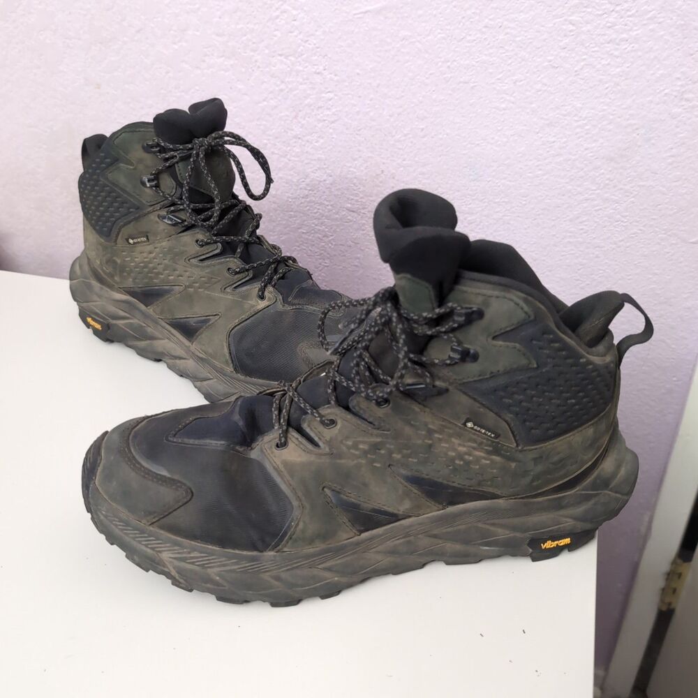 Hoka One Anacapa Mid Boots Mens Size 12.5D Black Vibram Megagrip Gore Tex Hiking